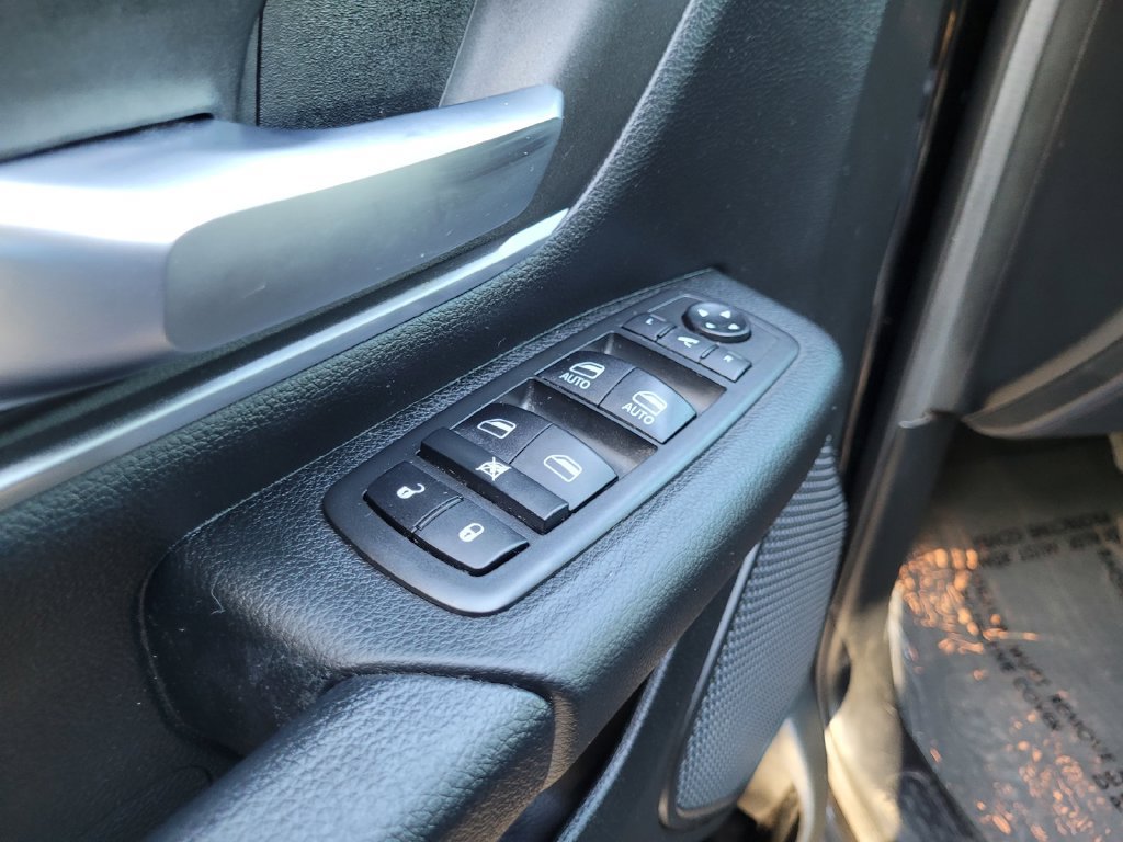 Used 2020 RAM 1500 Big Horn RWD image 26
