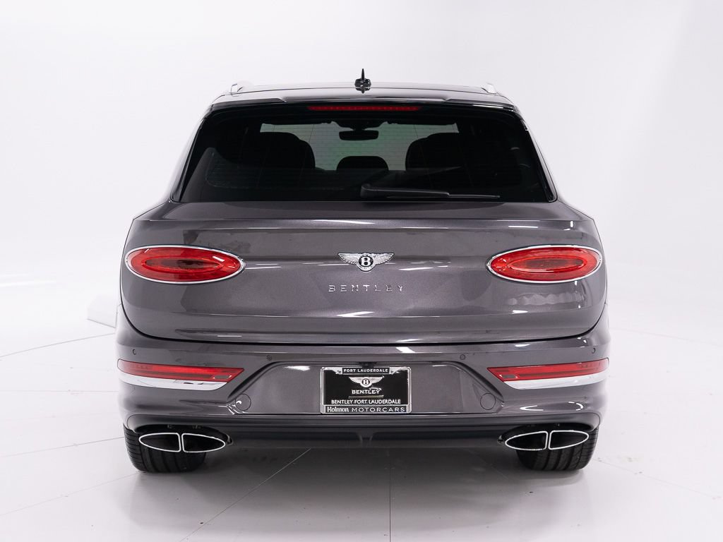 Certified 2022 Bentley Bentayga AWD/4WD image 4