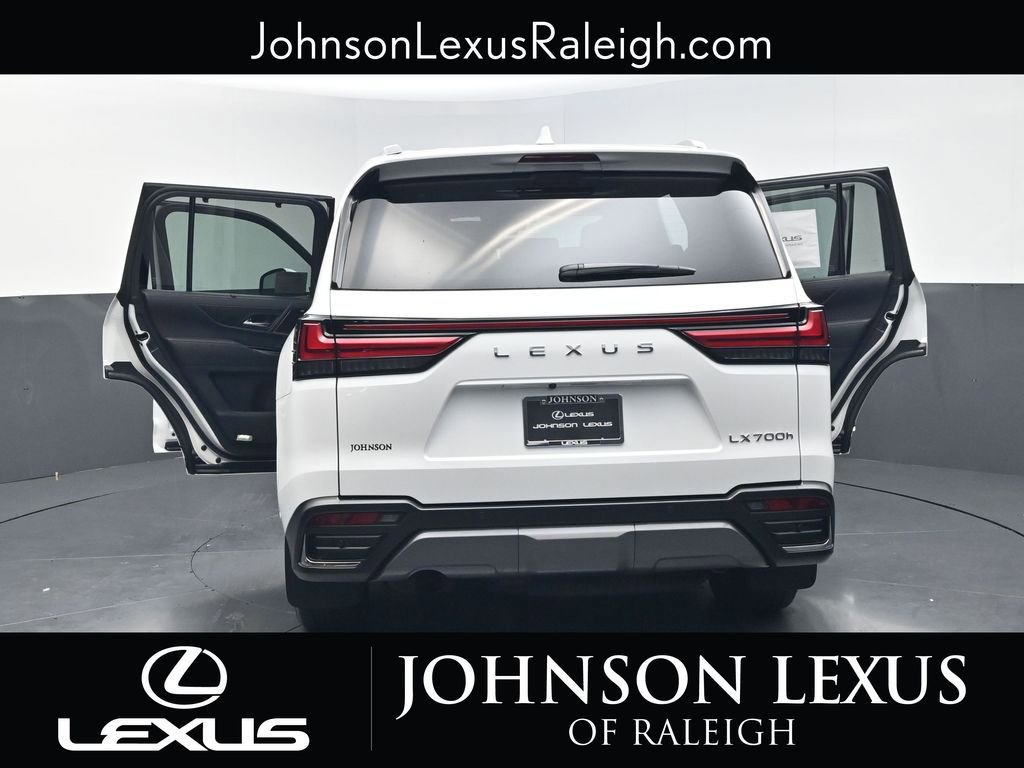 New 2026 Lexus LX 700h Luxury image 30