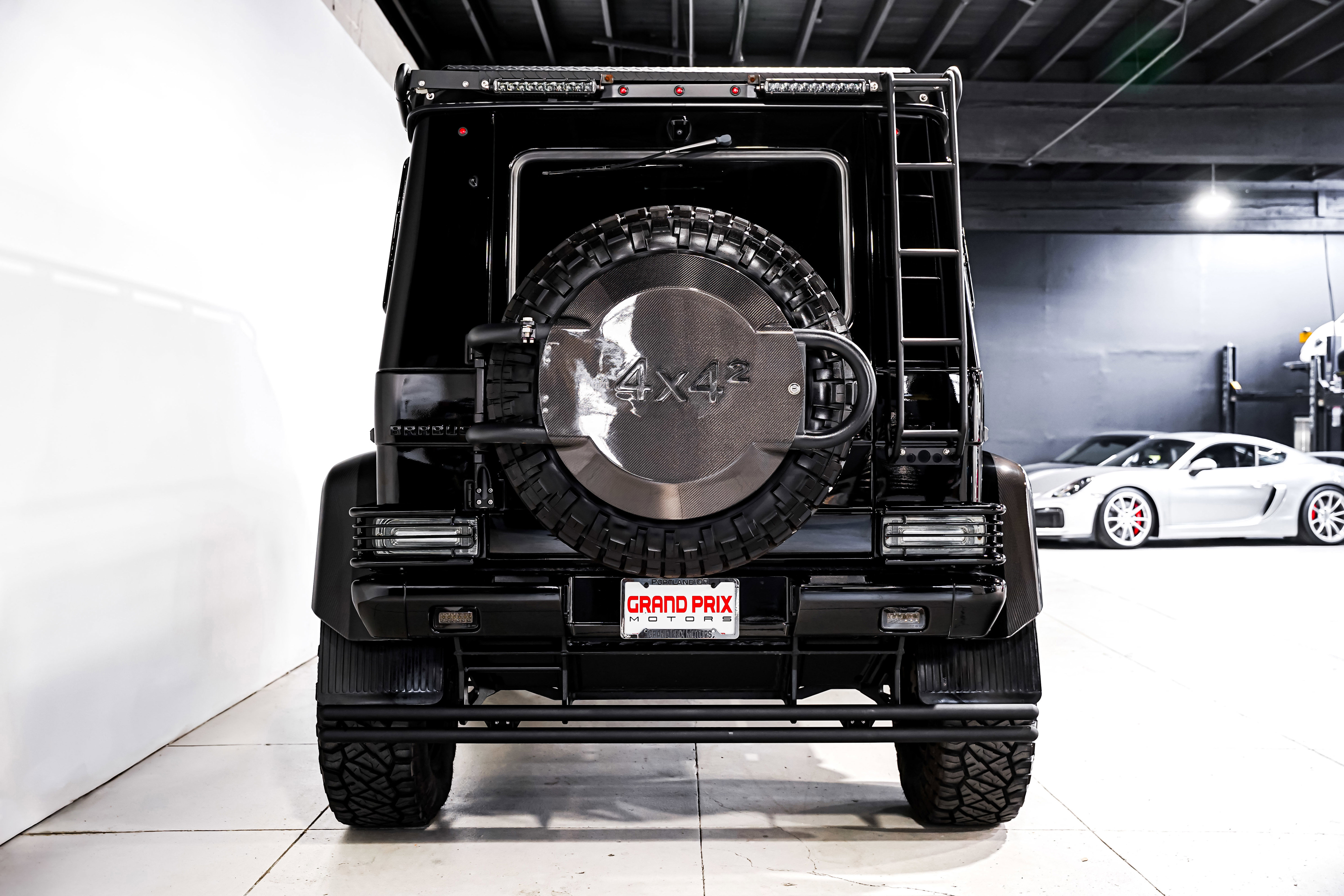 Used 2017 Mercedes-Benz G 550 Squared image 4