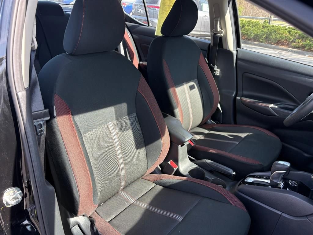 Used 2024 Nissan Versa SR image 20