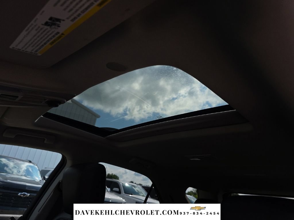 Used 2016 Chevrolet Equinox LTZ w/ Enhanced Convenience Package FWD image 22