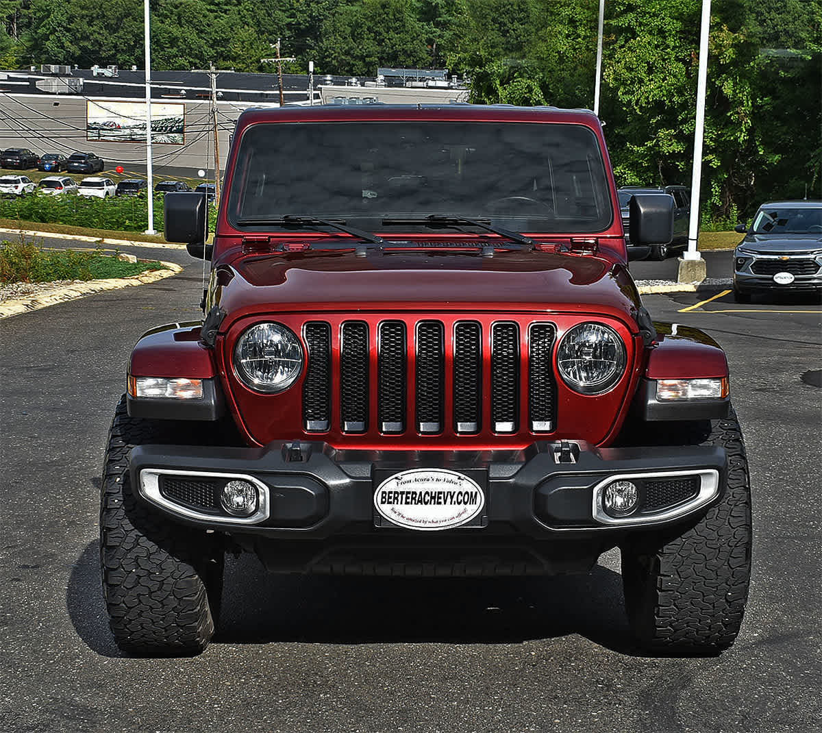 Used 2021 Jeep Wrangler Unlimited Sahara AWD/4WD image 5