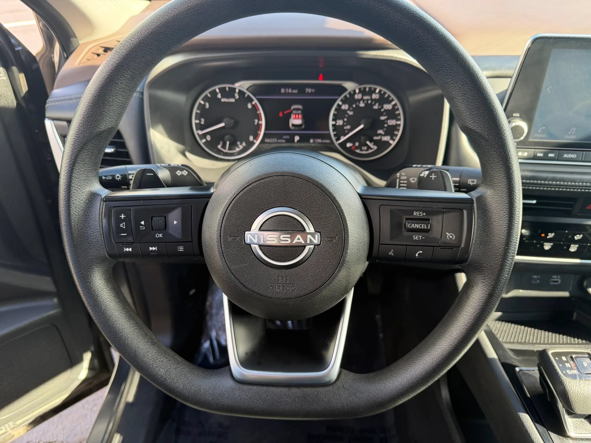 Used 2023 Nissan Rogue S AWD/4WD image 22