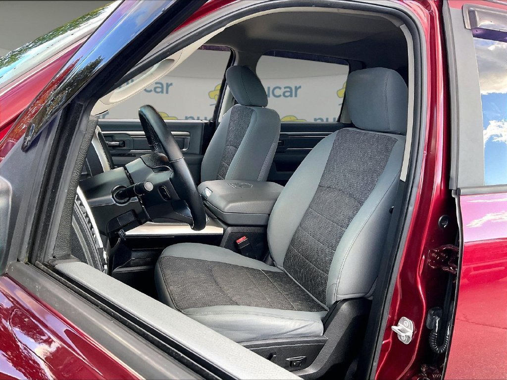 Used 2019 RAM 1500 Big Horn AWD/4WD image 9