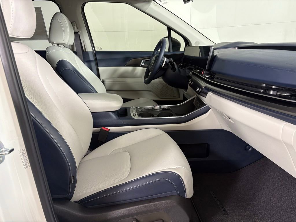 New 2026 Kia Carnival SX Prestige FWD image 13