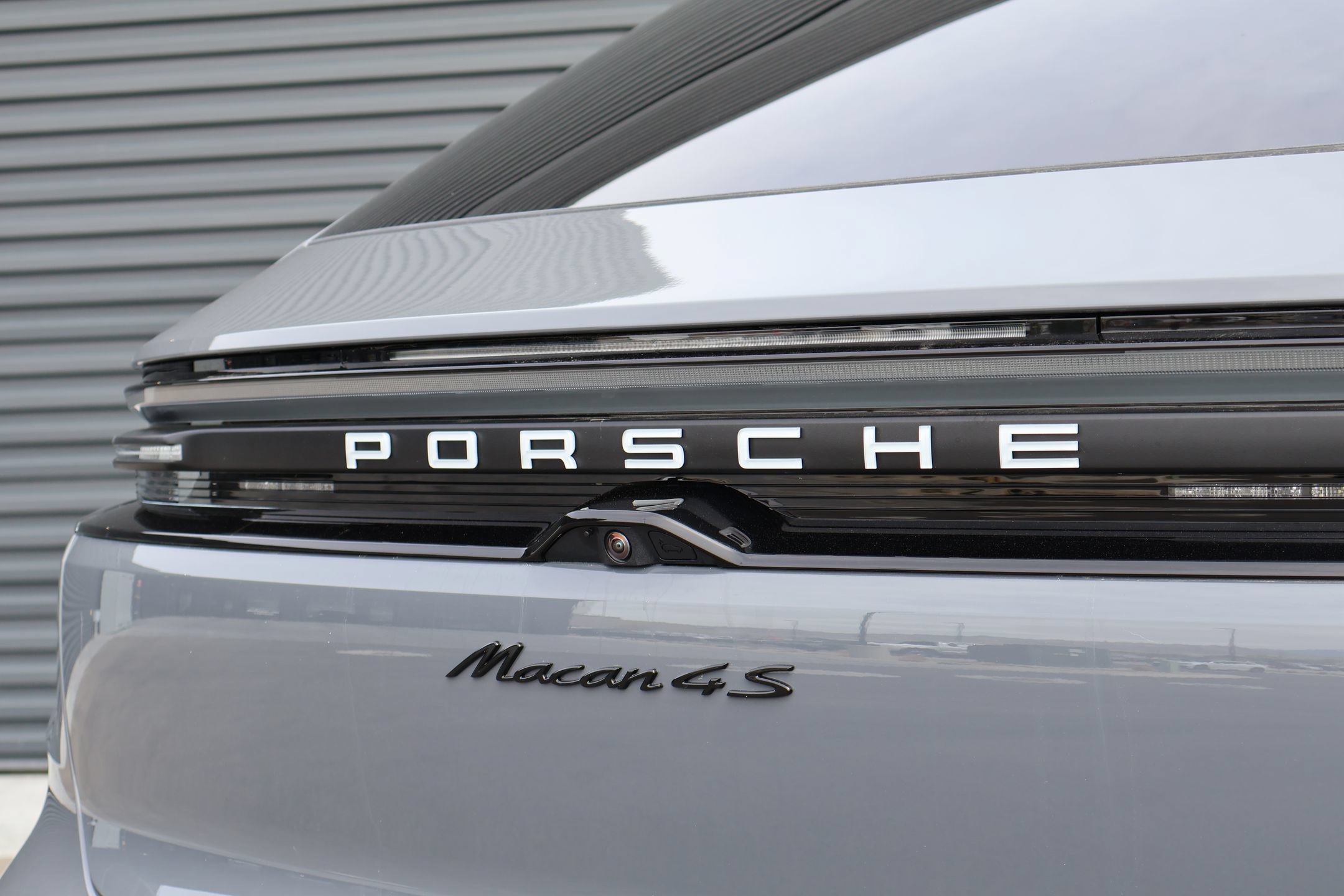 New 2026 Porsche Macan 4S Electric AWD/4WD image 29