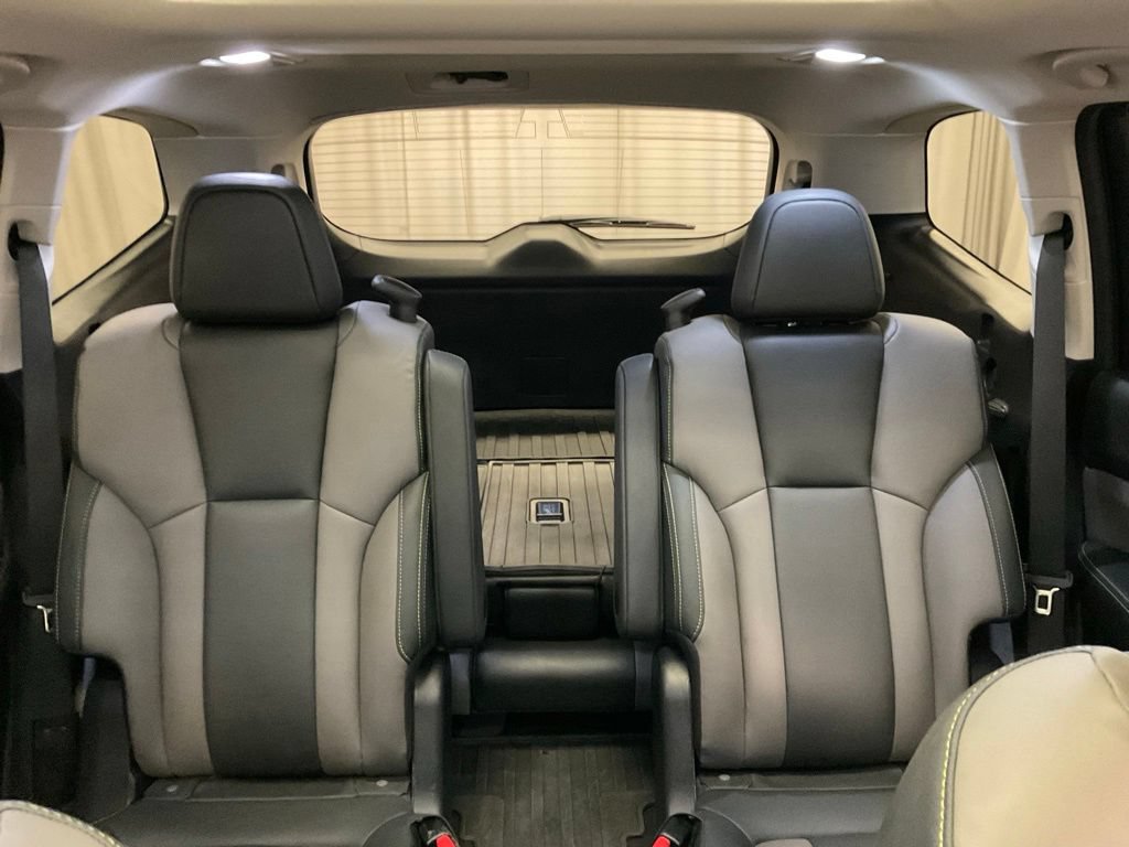 Used 2023 Subaru Ascent Onyx Edition Limited AWD/4WD image 32