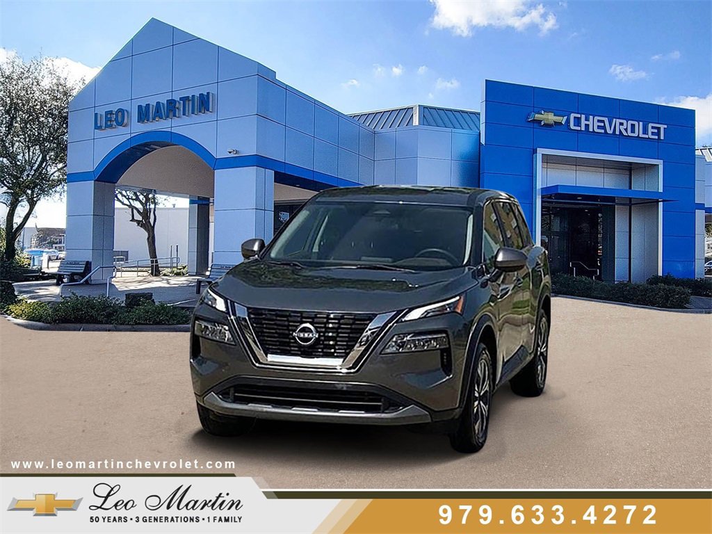 Used 2023 Nissan Rogue SV