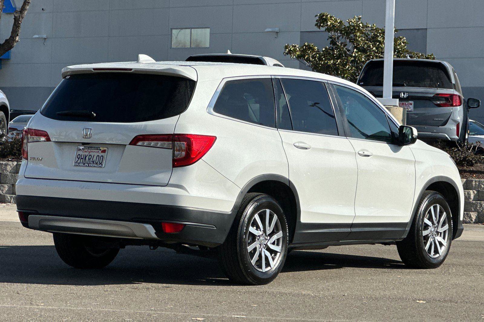 Used 2020 Honda Pilot EX image 4