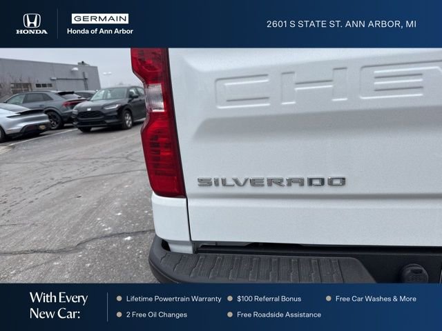 Used 2025 Chevrolet Silverado 1500 W/T w/ WT Value Package image 7