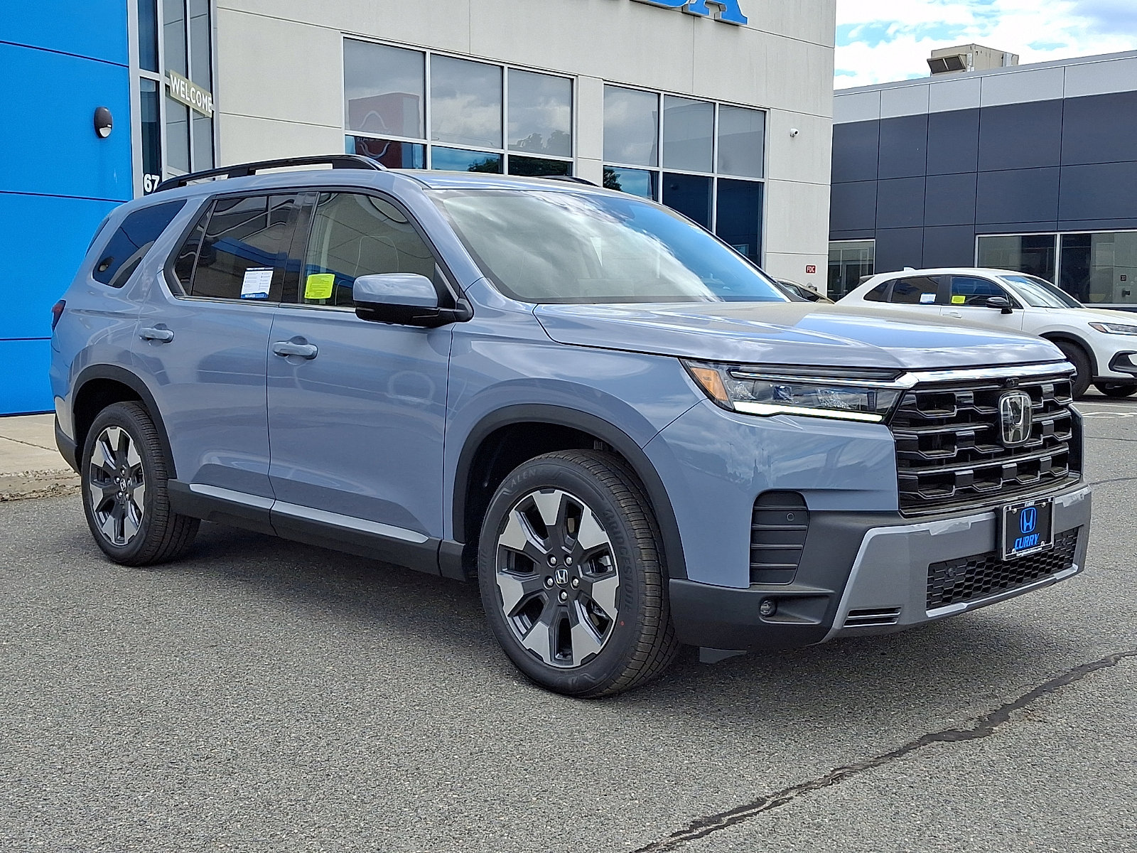 New 2026 Honda Pilot Elite image 2