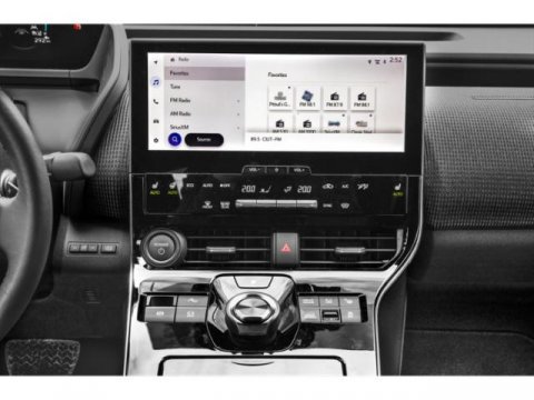 Used 2023 Subaru Solterra AWD image 13