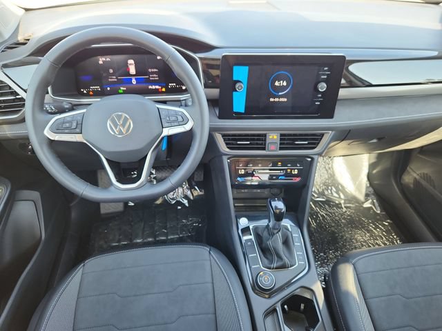 New 2026 Volkswagen Taos SE AWD/4WD image 9
