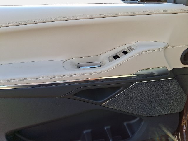 New 2027 Lincoln Navigator Reserve AWD/4WD image 10