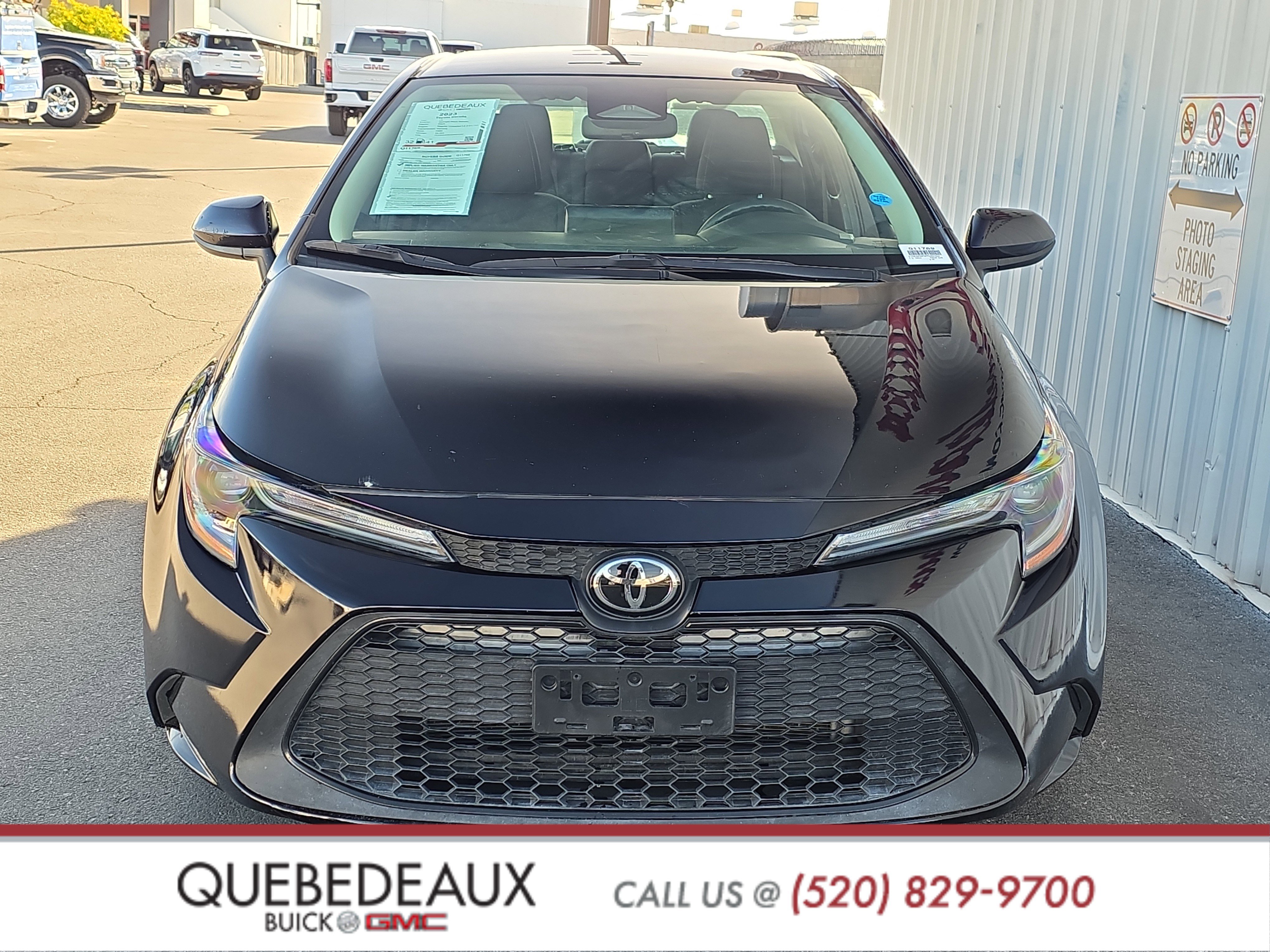 Used 2023 Toyota Corolla LE FWD image 2