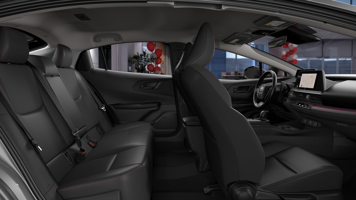 New 2026 Toyota Prius Plug-In Hybrid FWD image 3