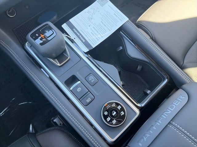 New 2026 Nissan Pathfinder Platinum image 27