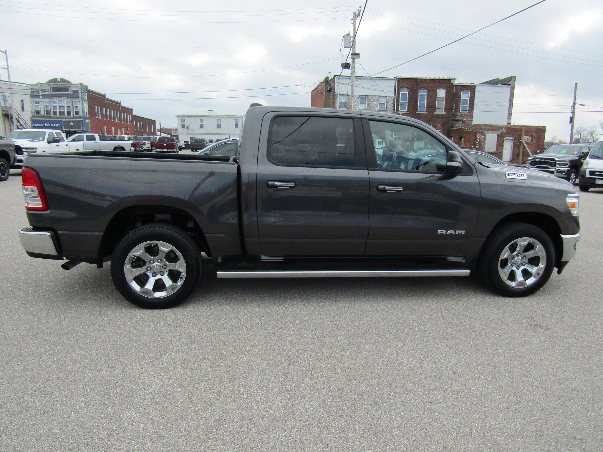 Used 2019 RAM 1500 Big Horn image 2