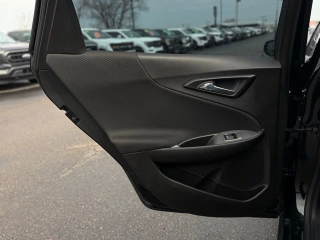 Used 2025 Chevrolet Malibu LS image 20