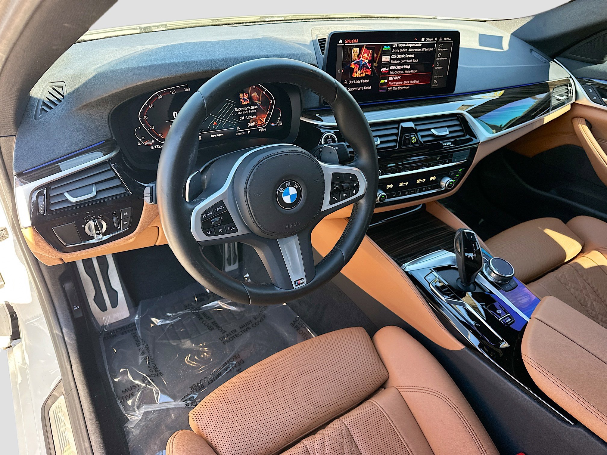 Used 2023 BMW 530i w/ M Sport Package image 9