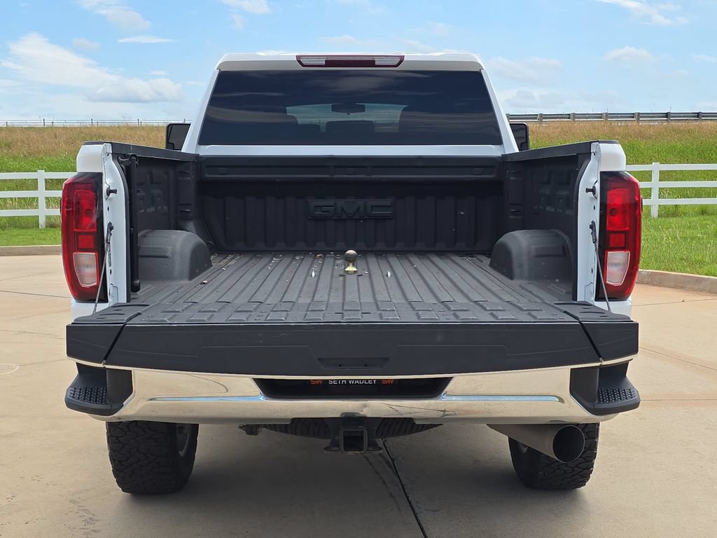 Used 2022 GMC Sierra 2500 SLE w/ SLE Value Package; AWD/4WD image 12