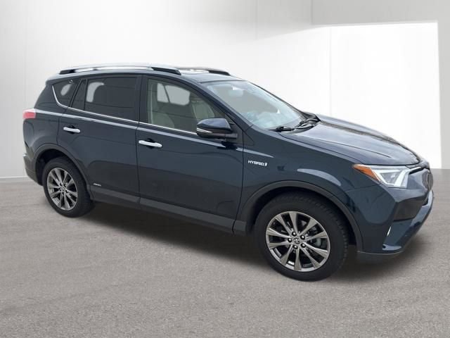 Used 2018 Toyota RAV4 Limited image 16