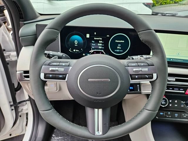 New 2026 Hyundai Tucson Limited FWD image 10