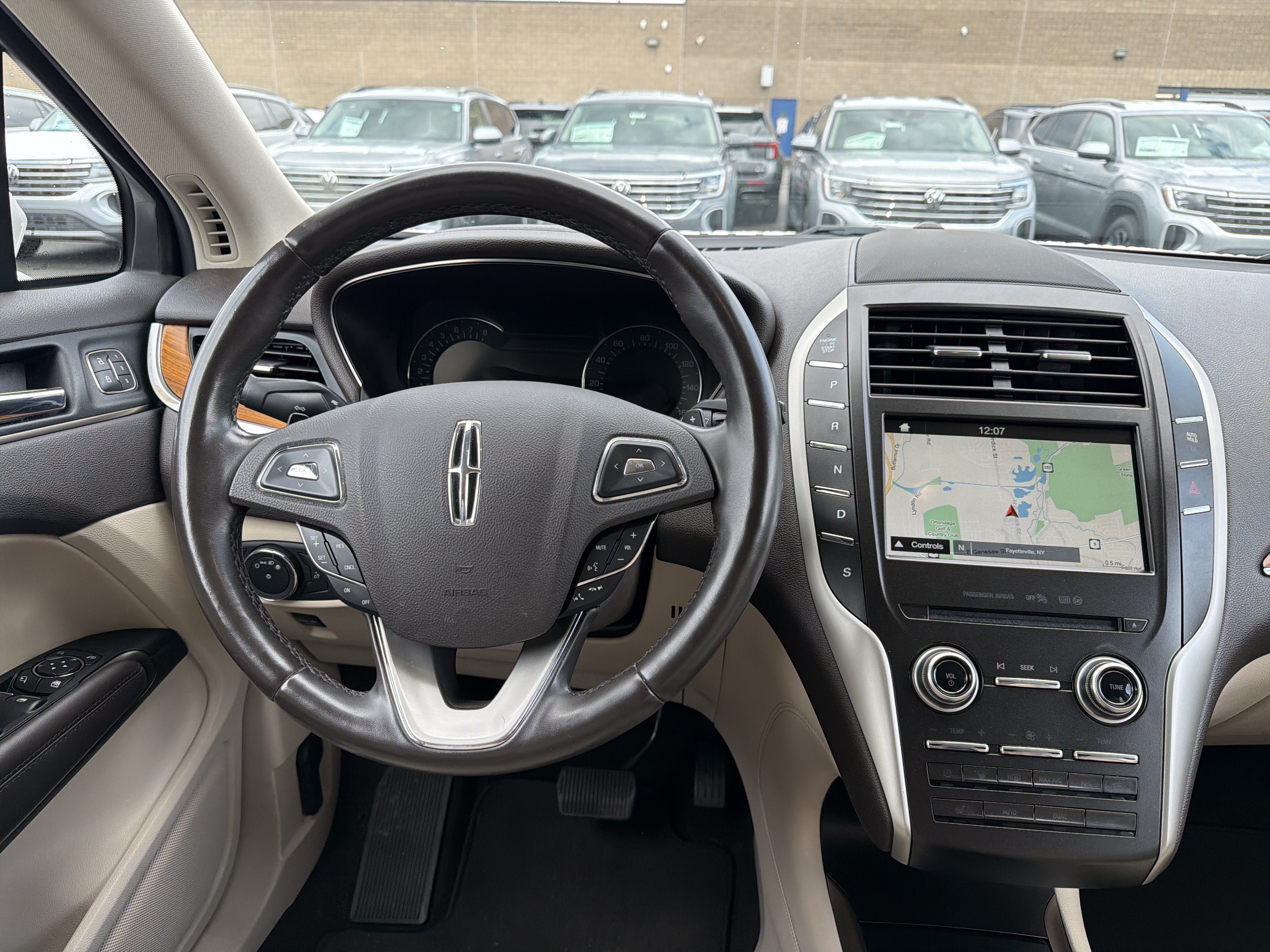 Used 2019 Lincoln MKC Select w/ Select Plus Package AWD/4WD image 10