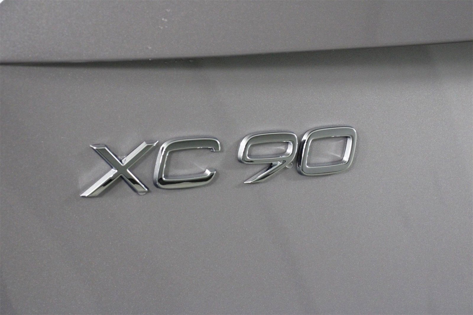 New 2026 Volvo XC90 B6 Plus w/ Protection Package Premier image 16