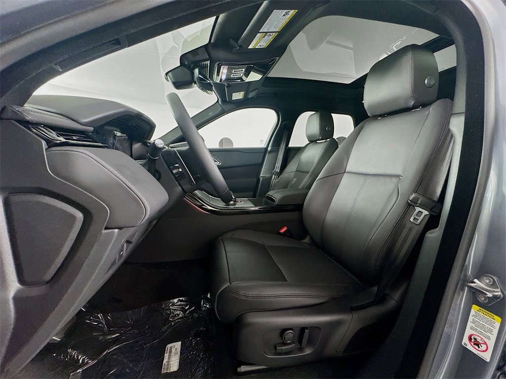 New 2026 Land Rover Range Rover Velar Dynamic SE image 20