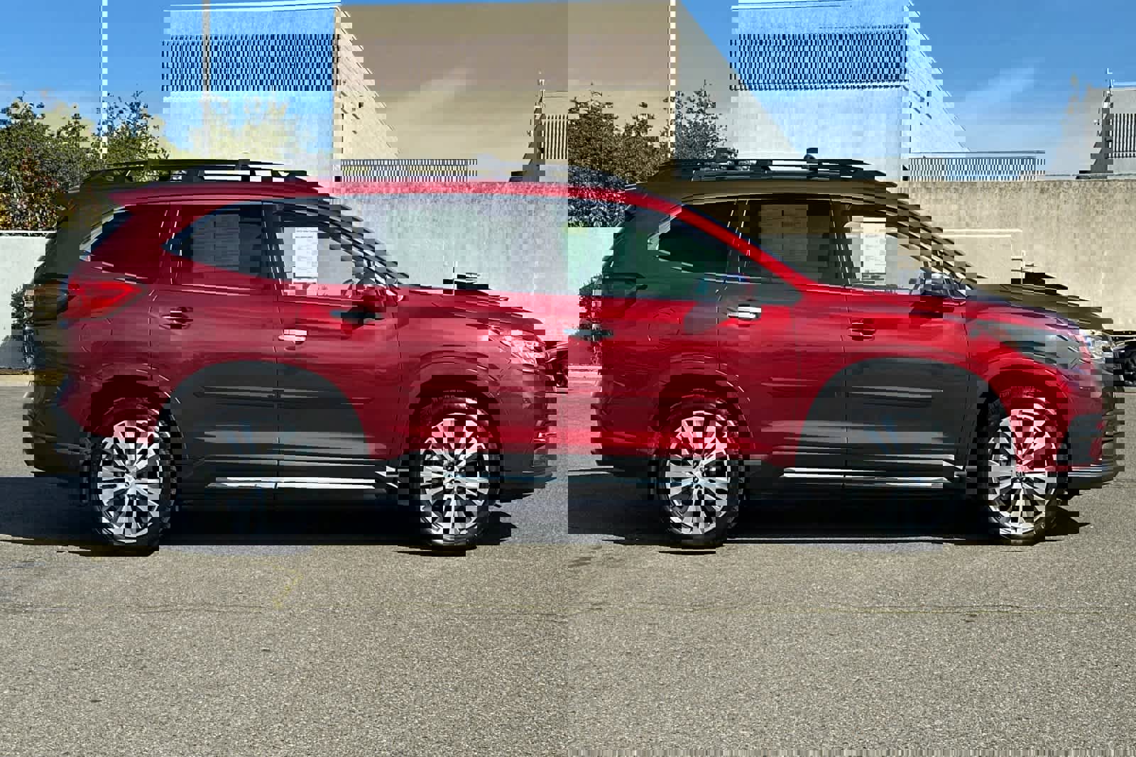 Used 2022 Subaru Ascent Touring image 6