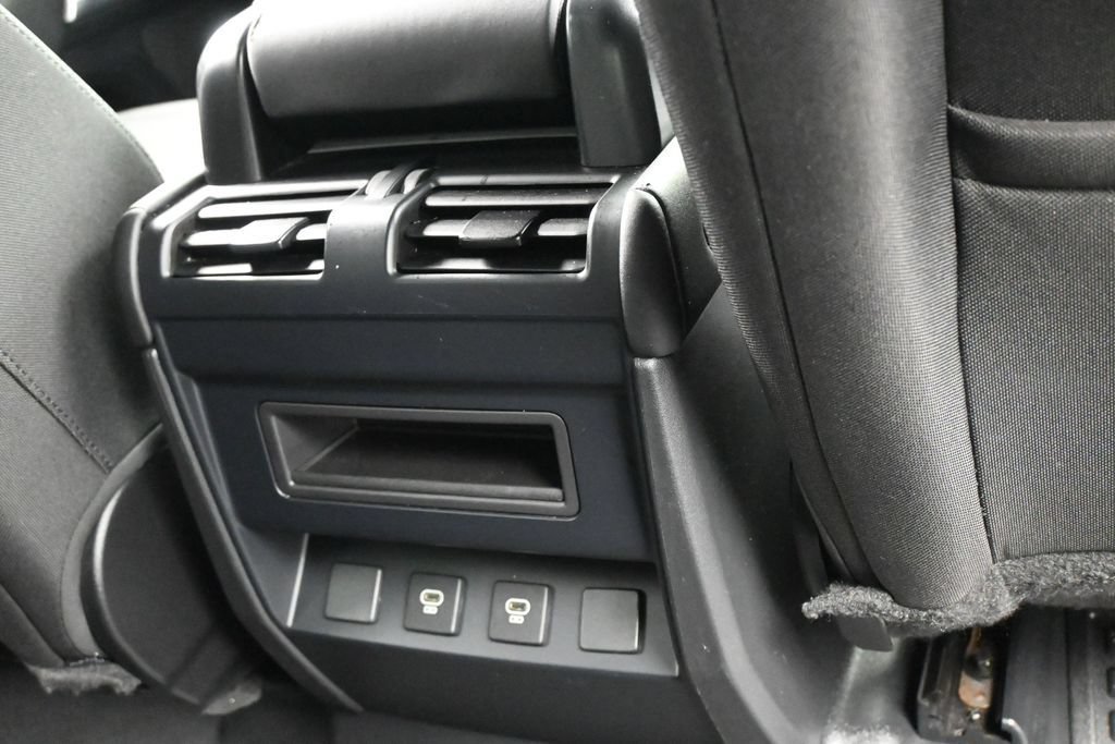 Used 2025 Land Rover Defender 110 S AWD/4WD image 46