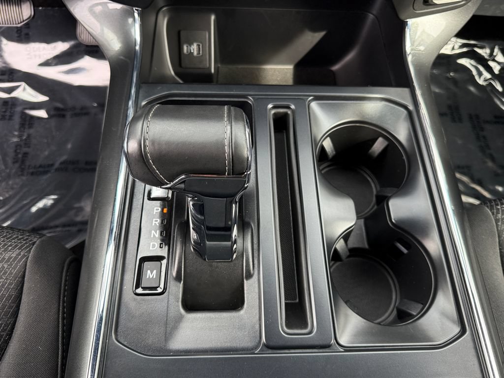 Used 2022 Ford F150 XLT w/ Equipment Group 302A High AWD/4WD image 19