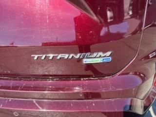 Used 2019 Ford Edge Titanium w/ Equipment Group 301A image 7