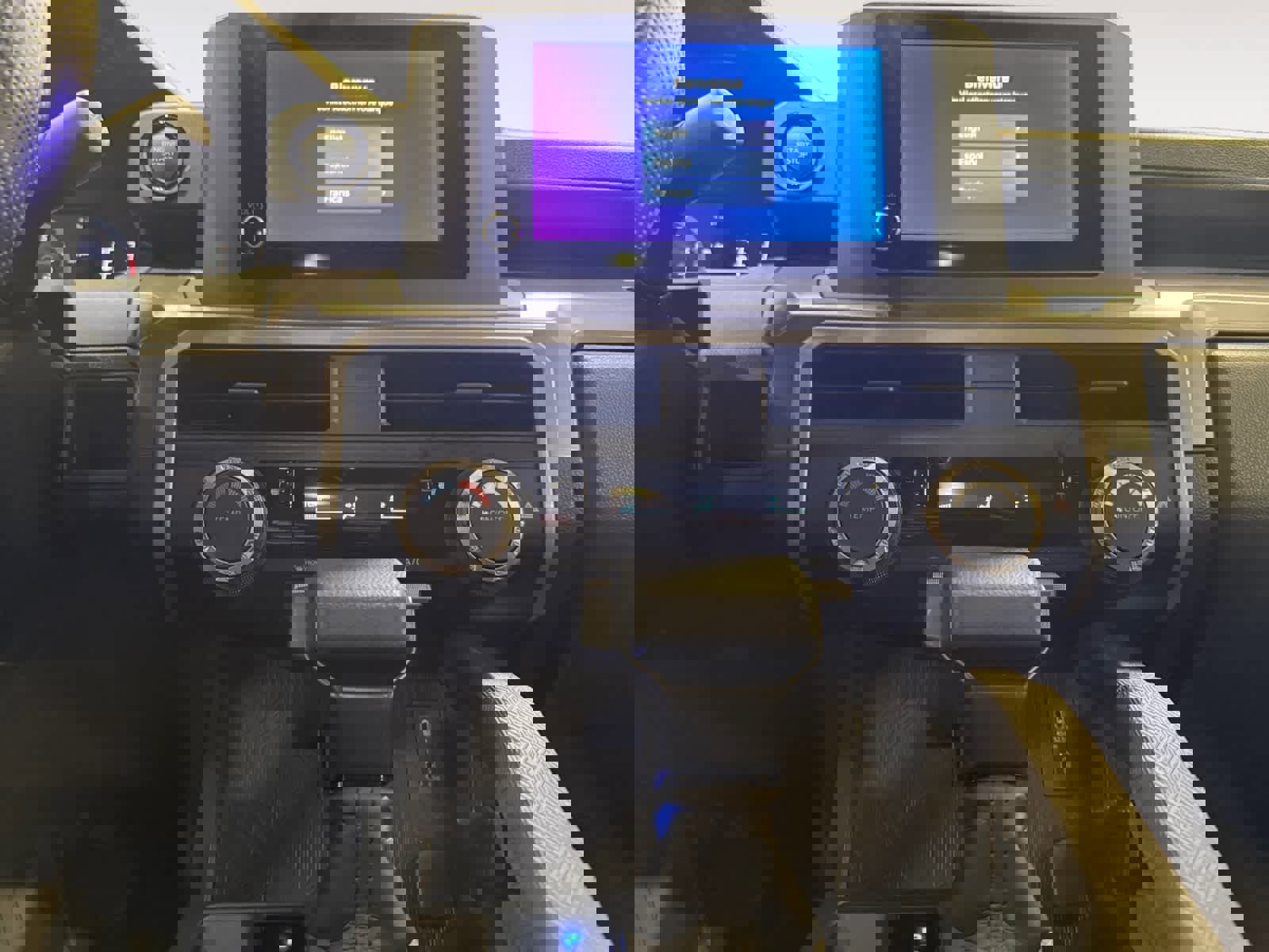 Used 2025 Toyota Tacoma SR5 image 12