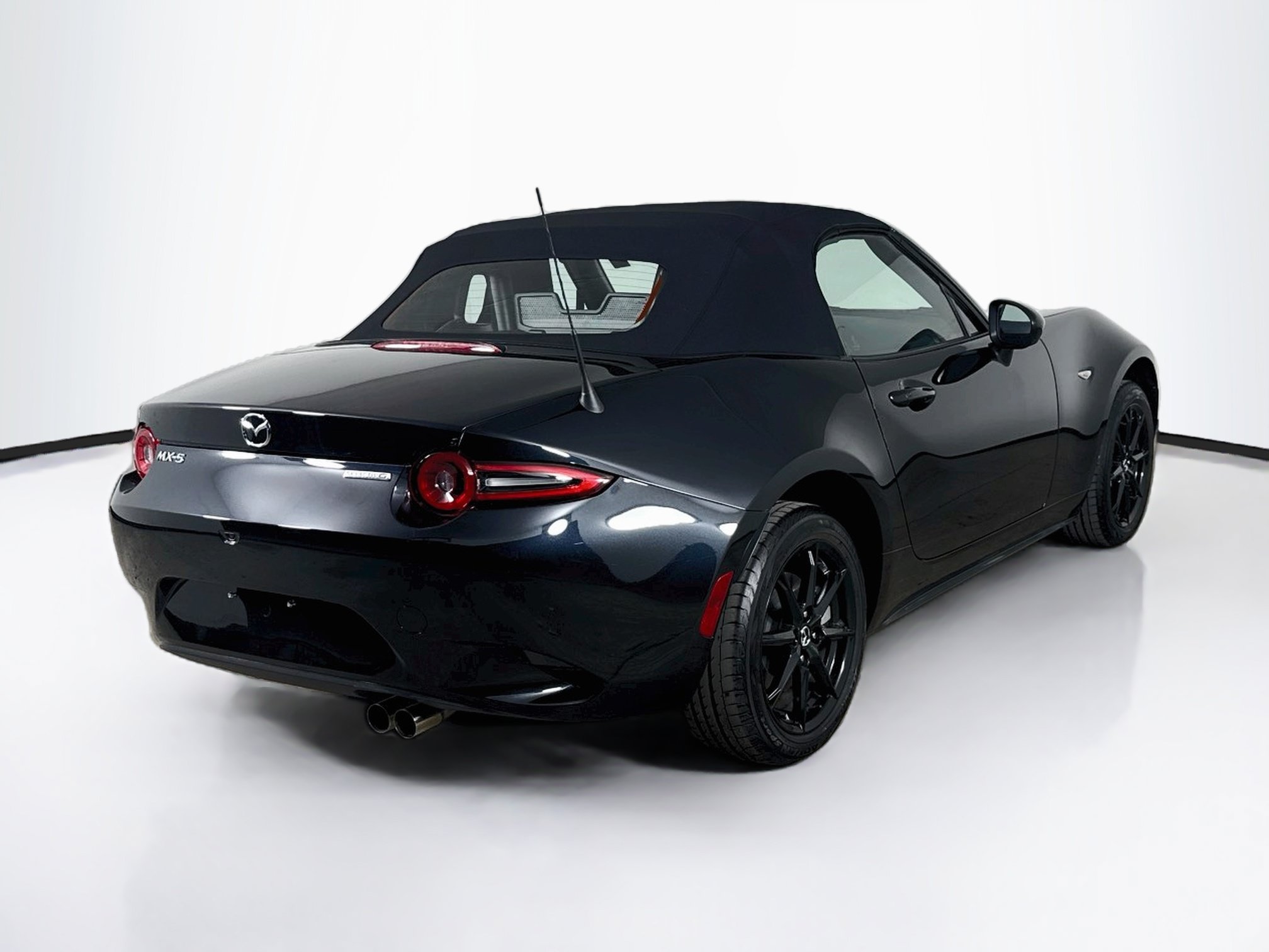 Used 2026 MAZDA MX-5 Miata Sport RWD image 27