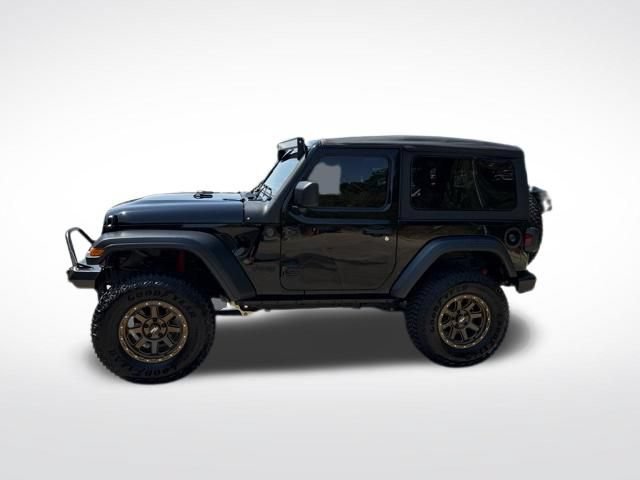 Used 2023 Jeep Wrangler Sport AWD/4WD image 6