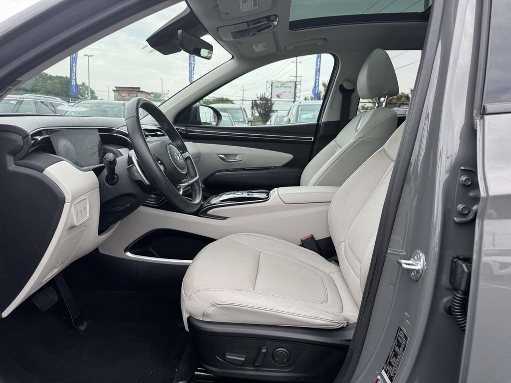 Used 2024 Hyundai Tucson Limited AWD/4WD image 16