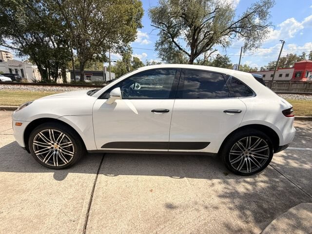 Used 2018 Porsche Macan S AWD/4WD image 2