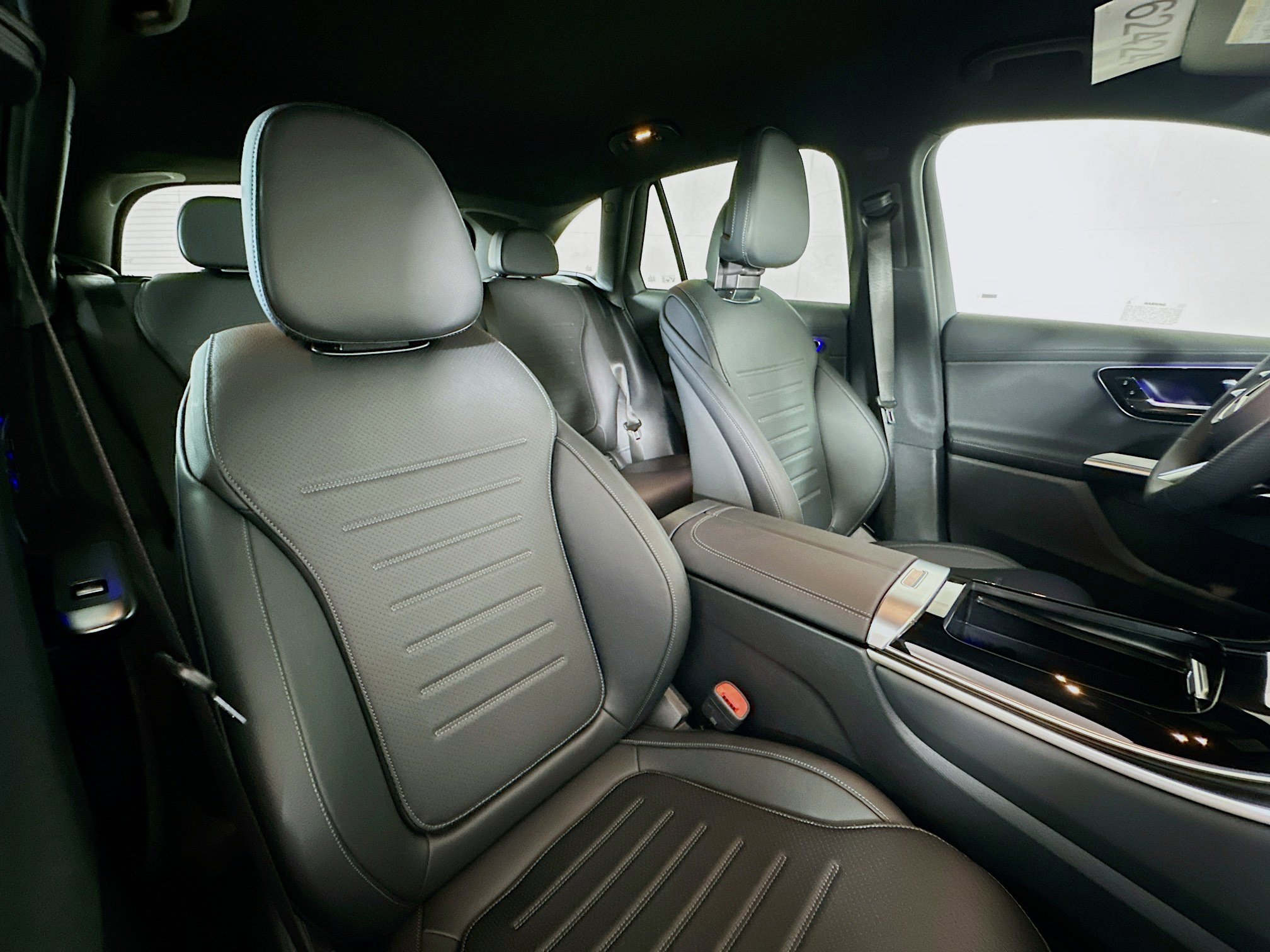 New 2026 Mercedes-Benz GLC 350e 4MATIC image 27