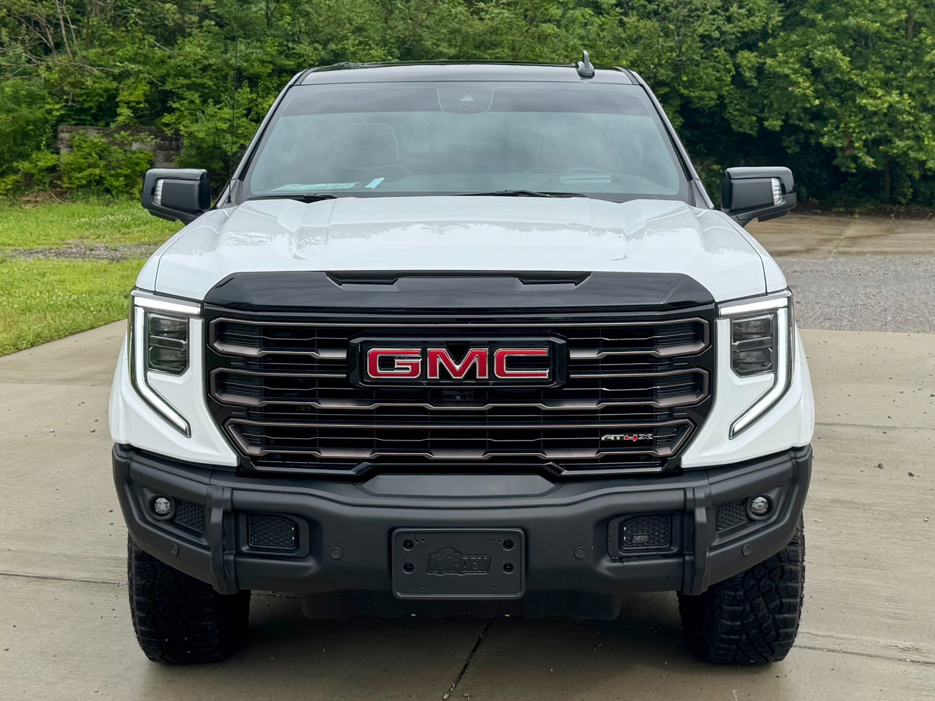 Used 2024 GMC Sierra 1500 AT4X image 6