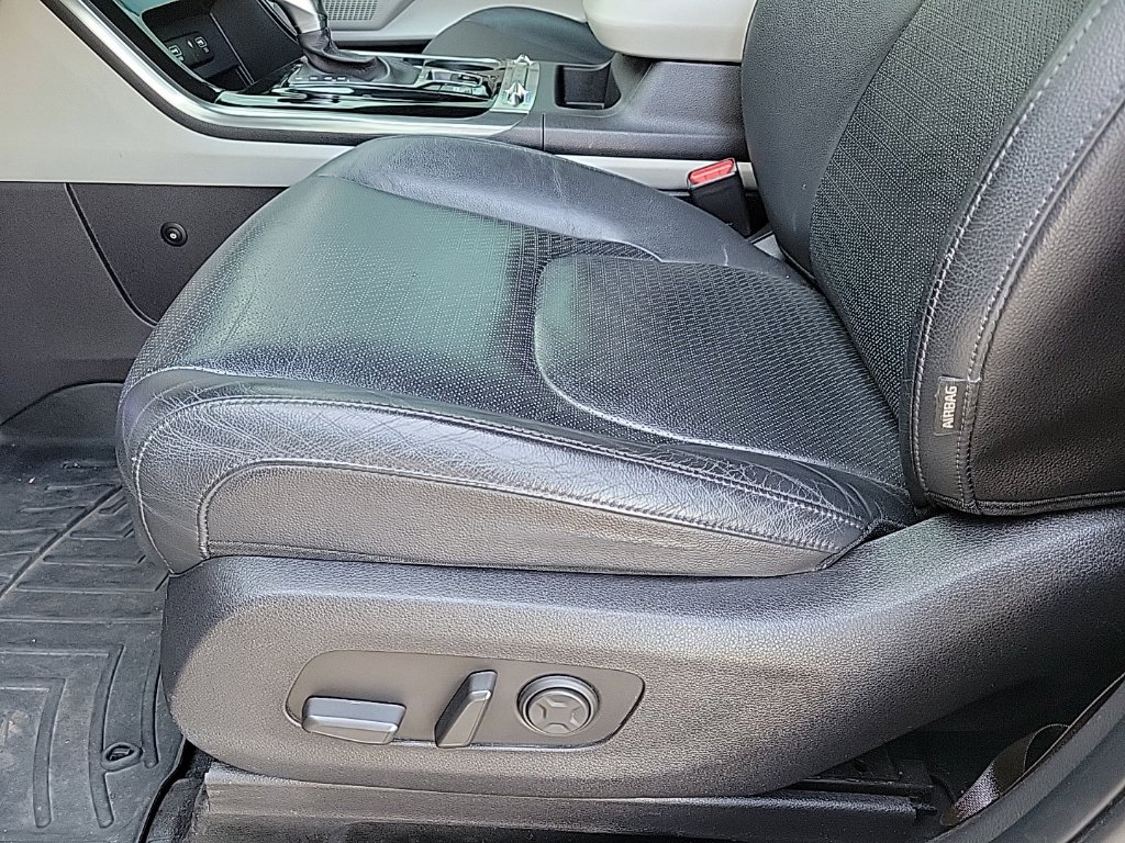Used 2022 Kia Carnival SX Prestige FWD image 11