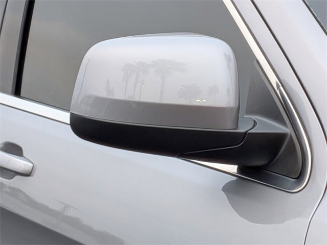 Used 2019 Jeep Grand Cherokee Laredo image 9