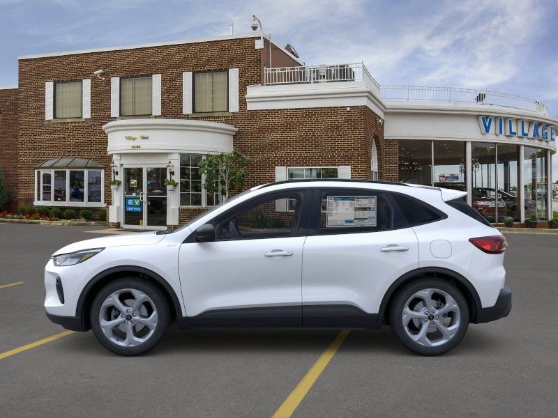 New 2026 Ford Escape ST-Line w/ Tech Pack #1 AWD/4WD image 3