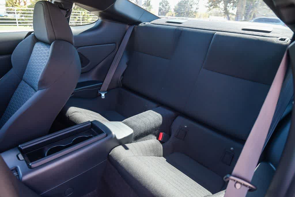 Used 2023 Toyota GR86 w/ ALL Weather Mat Package (TMS) RWD image 21