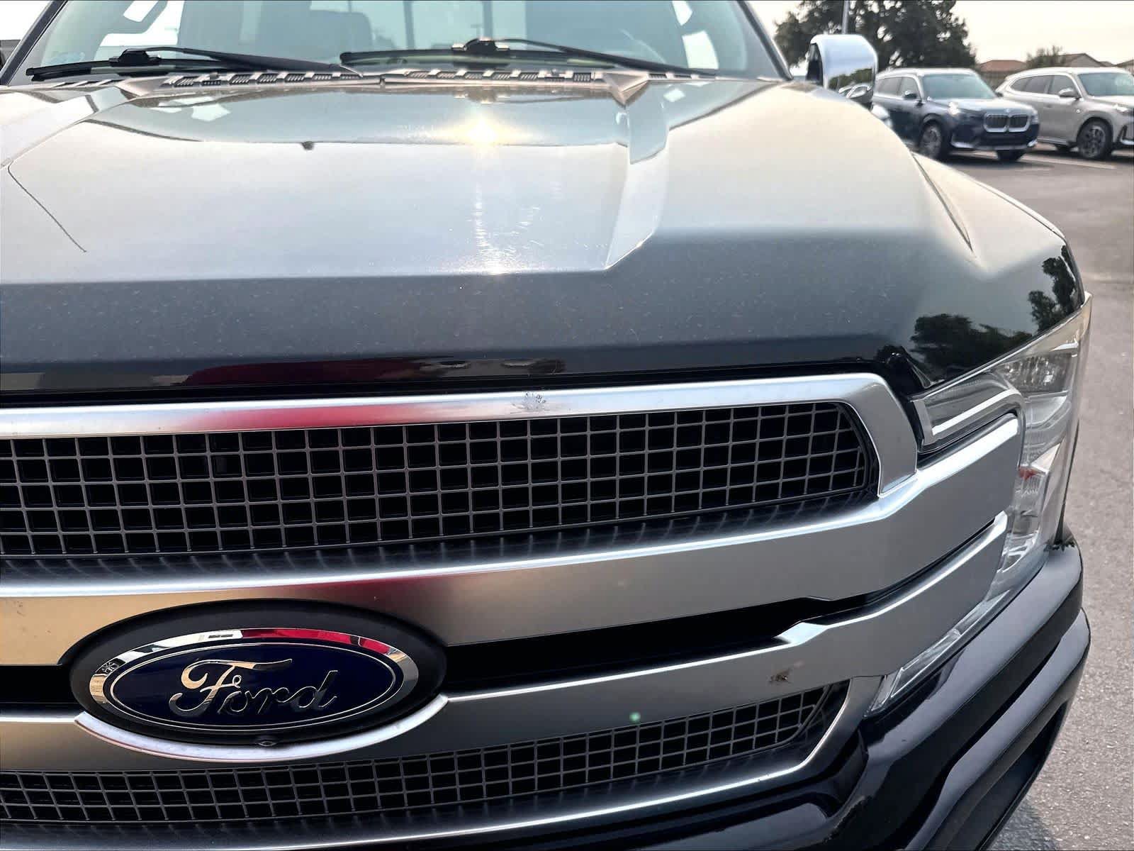 Used 2018 Ford F150 Platinum w/ Equipment Group 701A Luxury AWD/4WD image 30