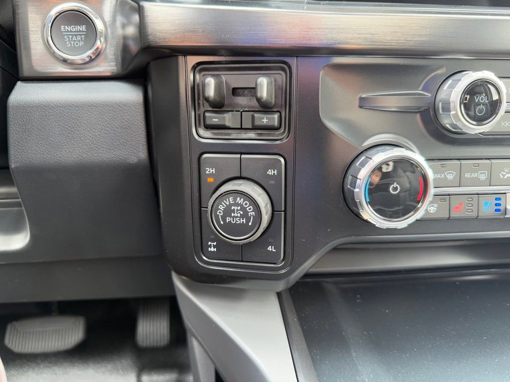 New 2026 Ford F250 Lariat image 29