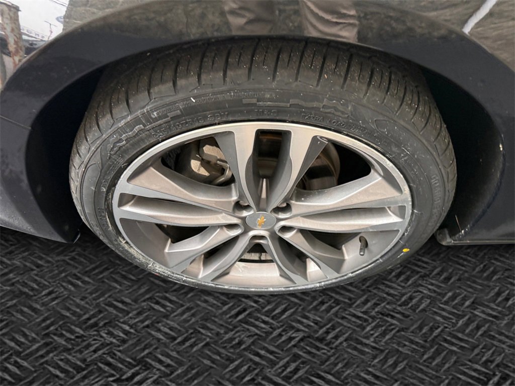 Used 2023 Chevrolet Malibu LT image 11