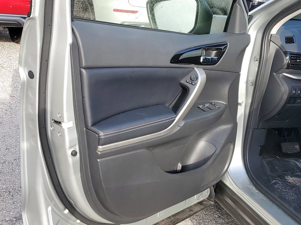 Used 2025 Mitsubishi Eclipse Cross SE image 17